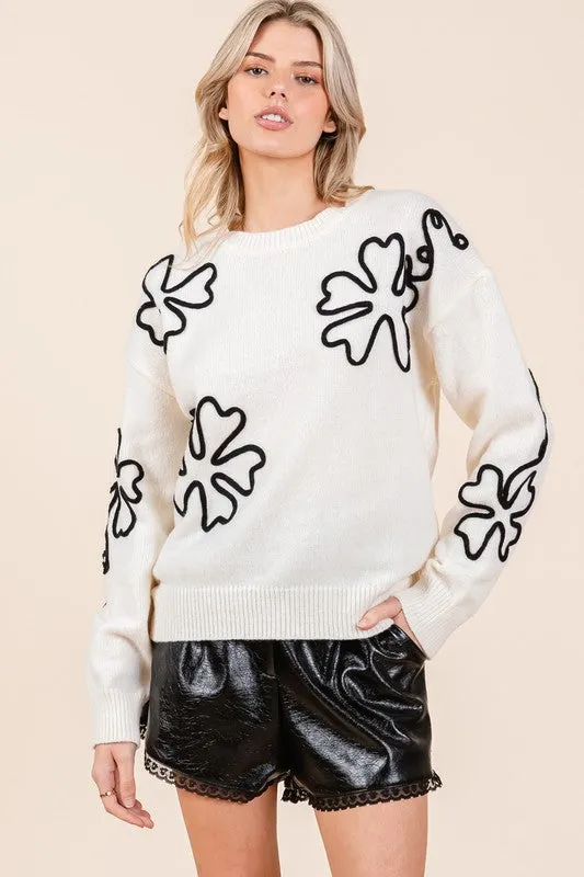 Plus Size Floral Embroidered Lightweigt Knit Sweater