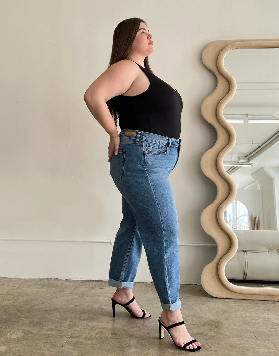 Plus Size Simple High Rise Mom Jeans