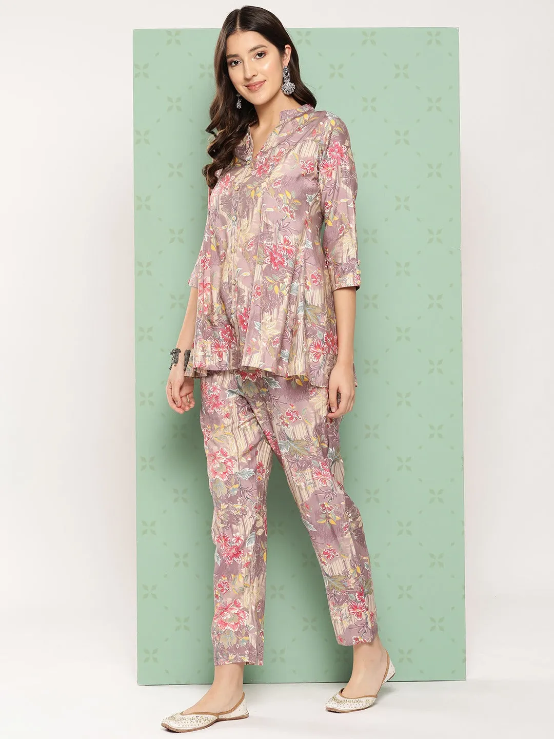 Women Mauve Printed Mandarin Top With Trousers