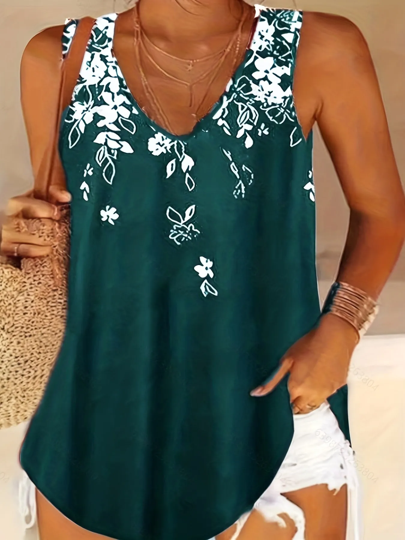 Womens Plus Size Floral Tank Top for Casual Wear